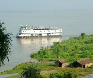 Luxury River Cruise trips in India